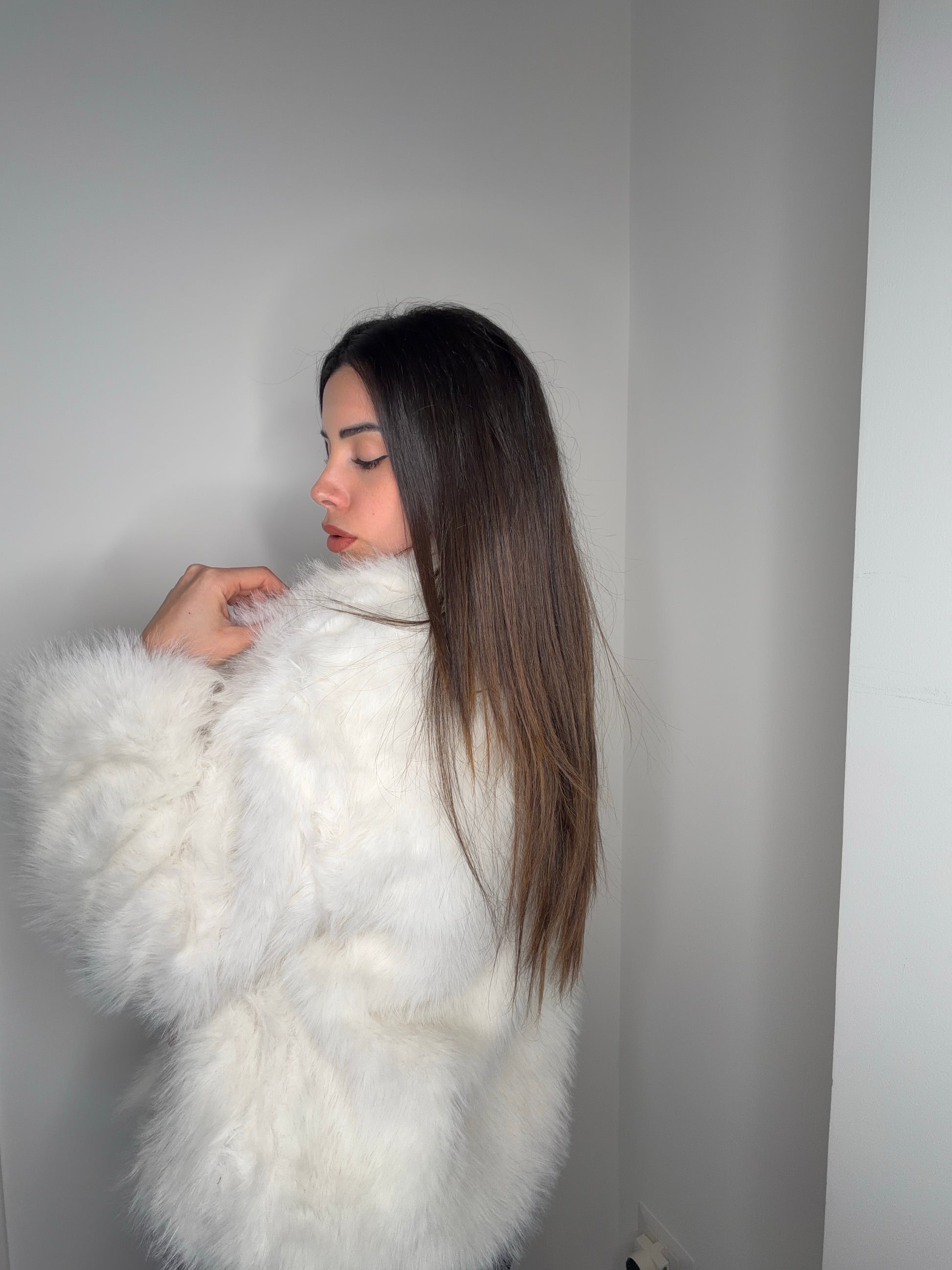 White Velvet Four - FIT-CHECK